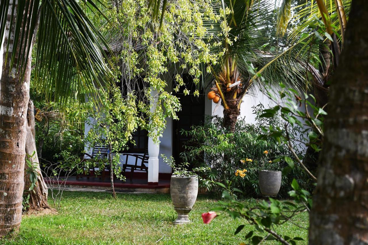 Bay Hill Guest House Tangalle Bagian luar foto