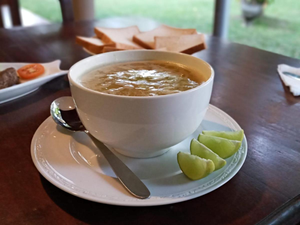 Bay Hill Guest House Tangalle Bagian luar foto